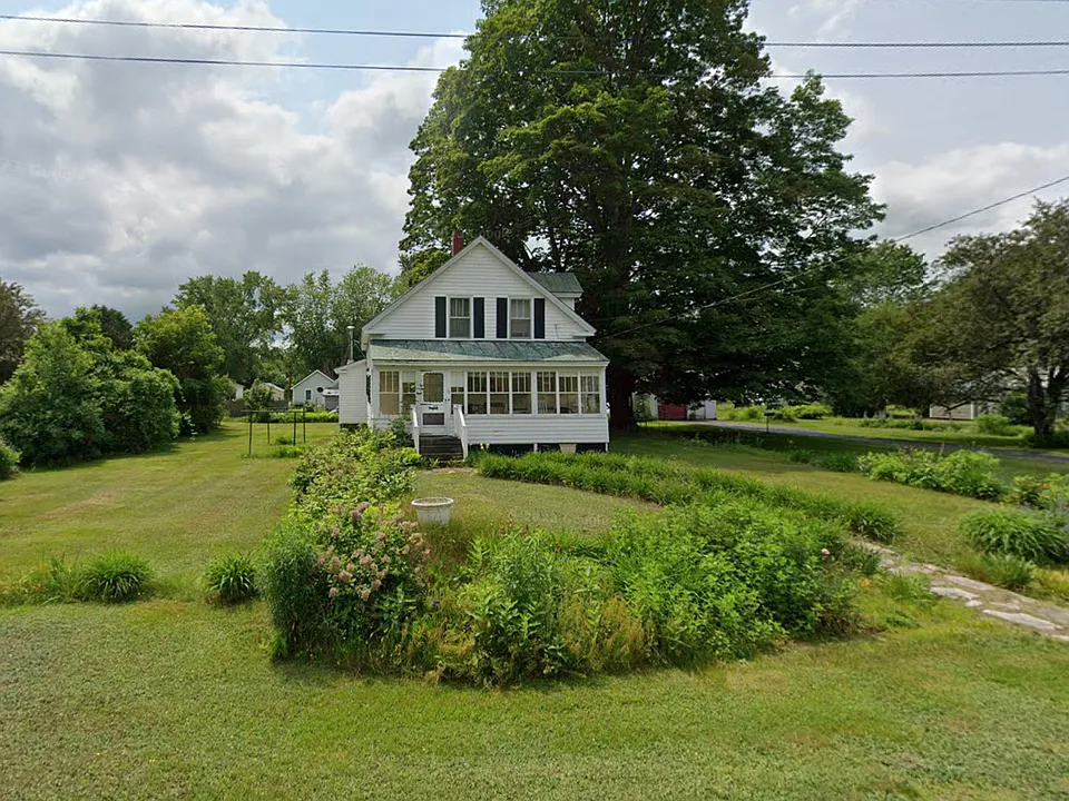 51 Rollins St