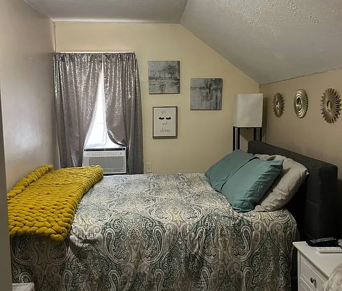 127 Pine St — Photo 2