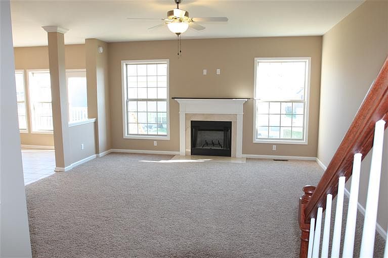 2nd image of 4064 Sweetspire Dr