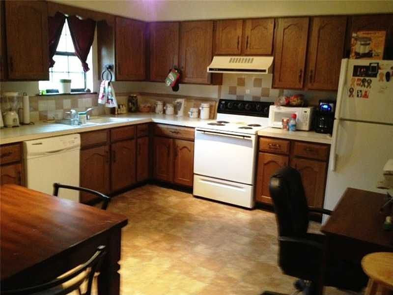 2nd image of 202/204 Ann St