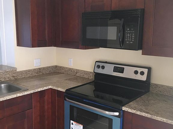 2nd image of 7897 Bahia Vista Ct #7897