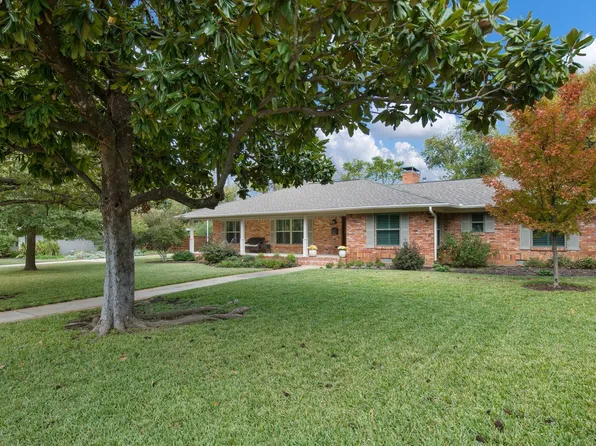 4061 Creekdale Dr, Dallas, TX 75229