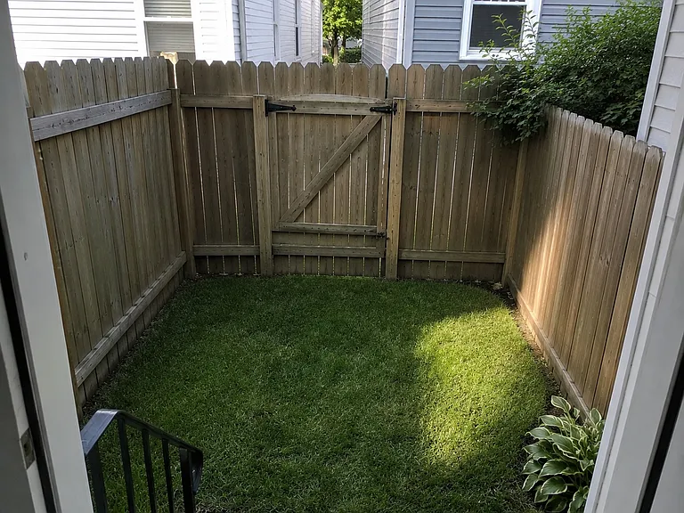 339 Bunker Hill St #2 — Photo 7