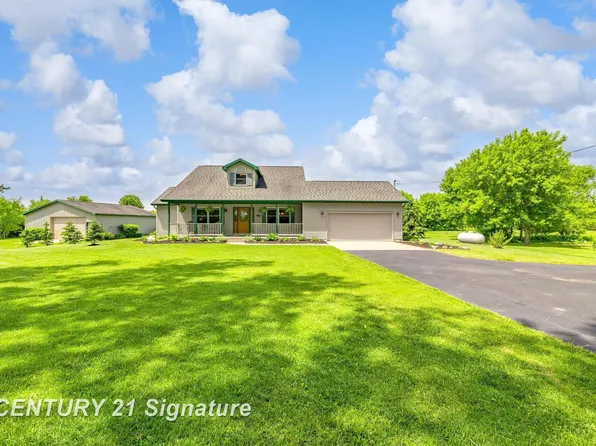 10713 N Gleaner Rd, Freeland, MI 48623