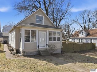 6331 Binney St, Omaha, NE 68104