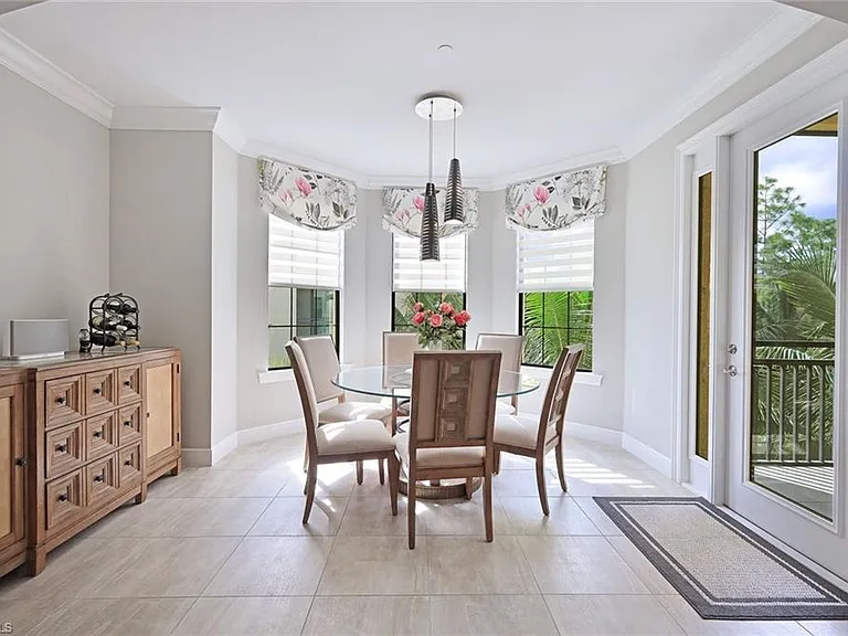 2751 Tiburon Blvd E #201 — Photo 11