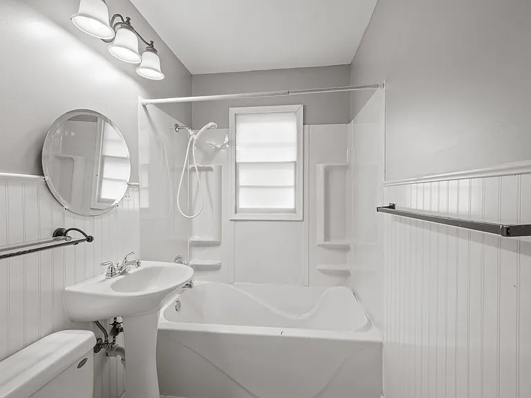 1711 Rose Pl — Photo 12