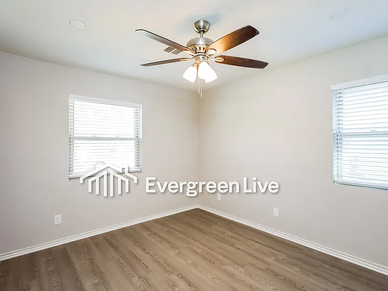 2940 Old North Rd — Photo 12