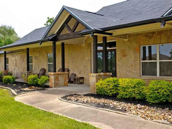 4856 Blazing Trl, Bryan, TX 77808