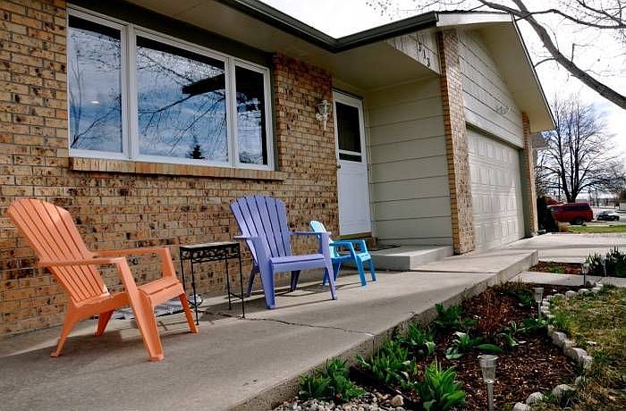 313 W. 45th Front