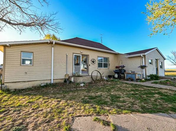 71903 Road 382, McCook, NE 69001