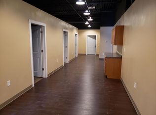 75 Westgate Dr, Newark, OH 43055