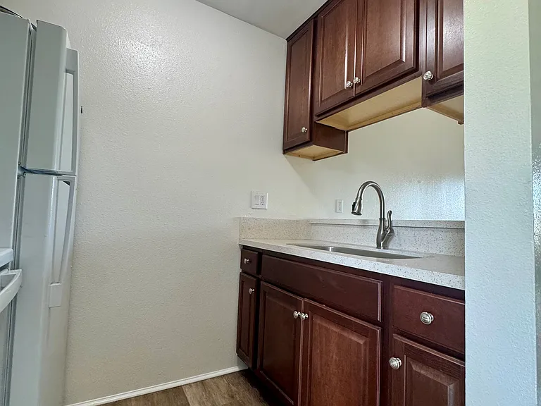 4851 73rd St #11 — Photo 3