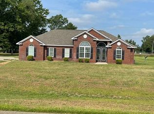 2735 Bettys Dr, Albany, GA 31705