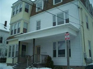 697 2nd St APT 3, Fall River, MA 02721