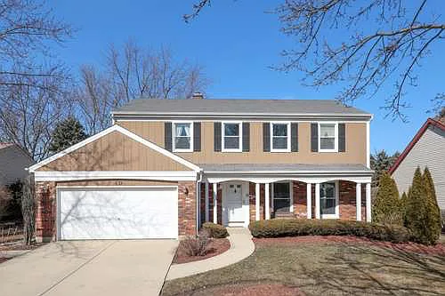 837 Chaucer Way photo 1