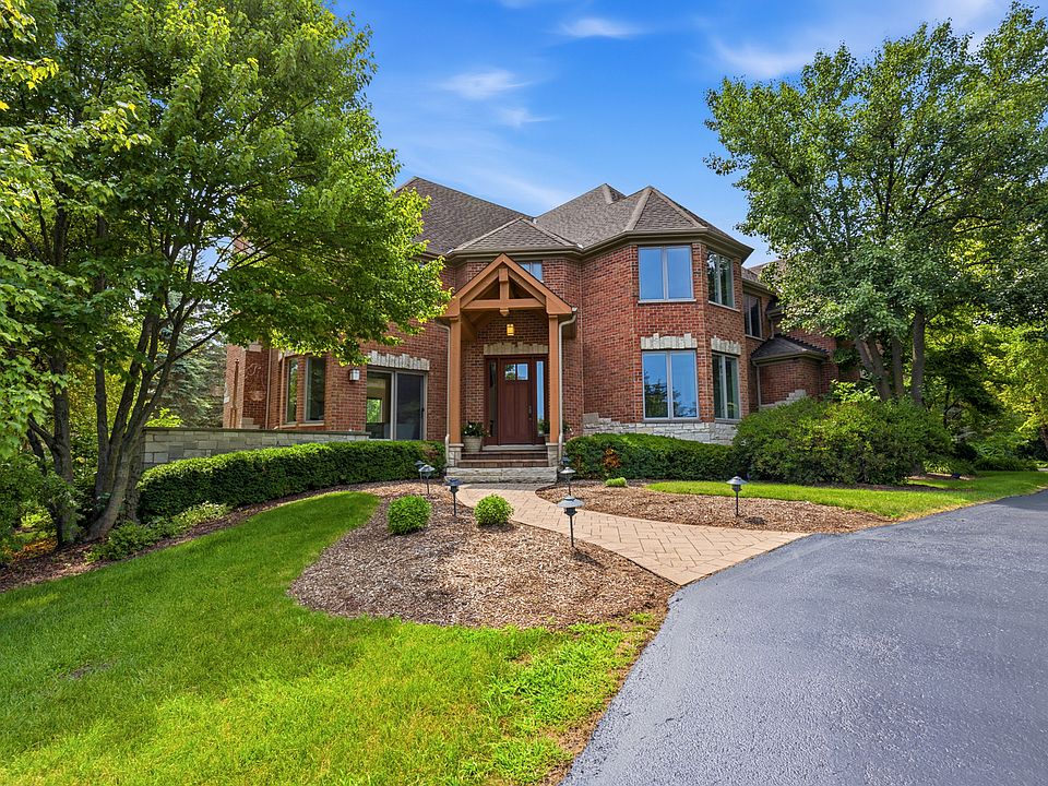 1st image of 39542 Orchard Bluff Ln
