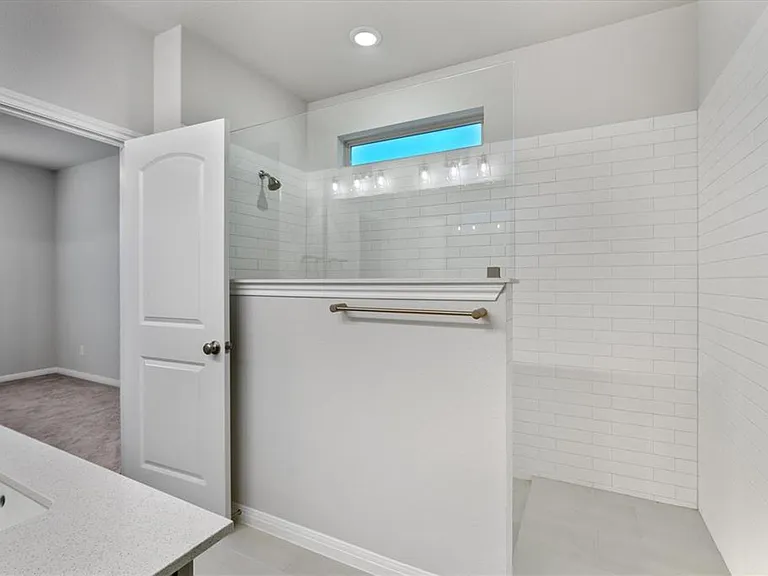 127 Wrangell Way — Photo 15