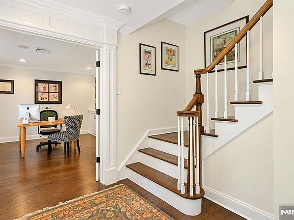 5th image of 29 Appert Terrace