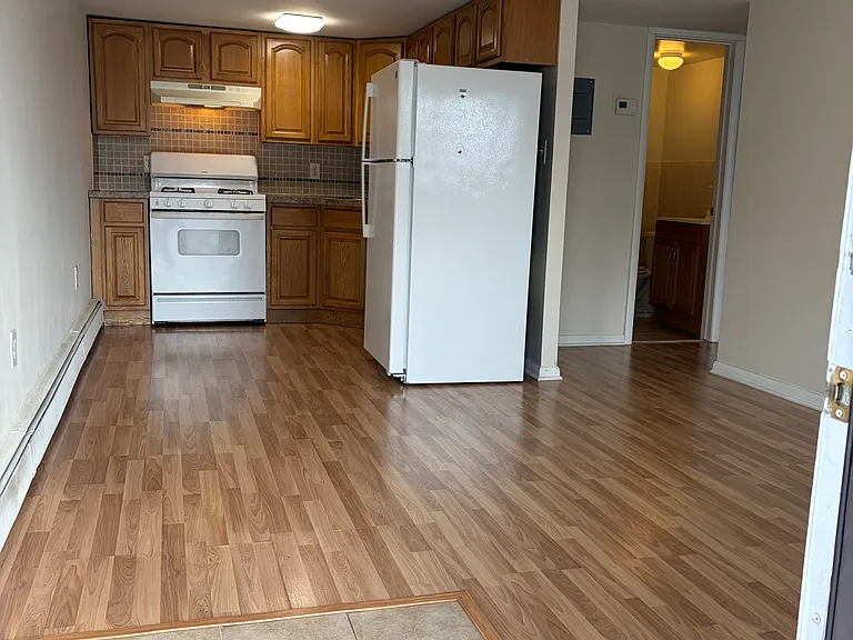253 Grant Ave #9 — Photo 7