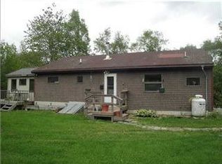 26 Maple Dr, Brooks, ME 04921