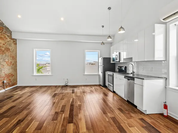 2442 Cedar St #3F, Philadelphia, PA 19125