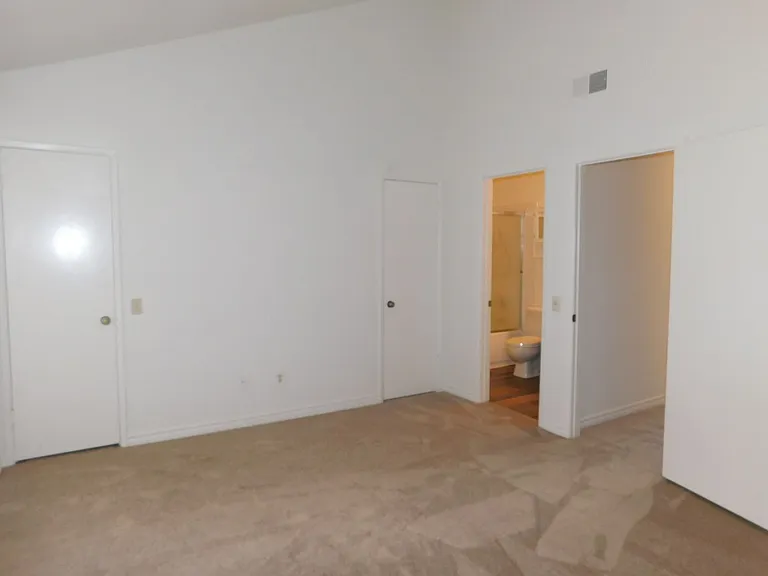 KIN4821 — Photo 19