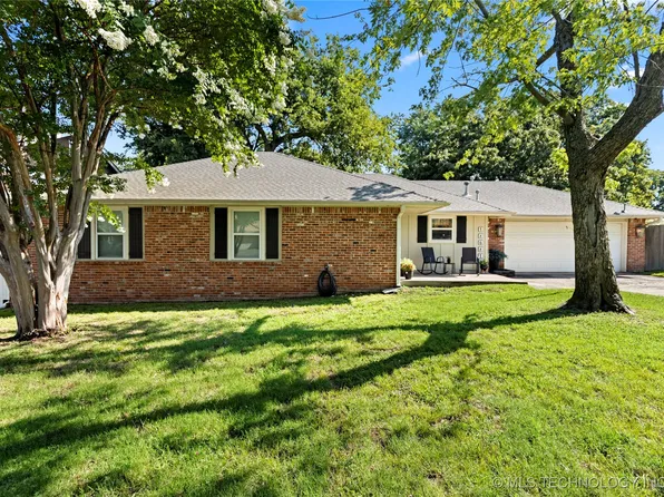 18681 Woodbriar Ln, Catoosa, OK 74015