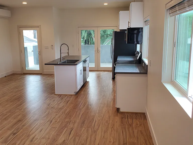 10913 Sunray Pl — Photo 12