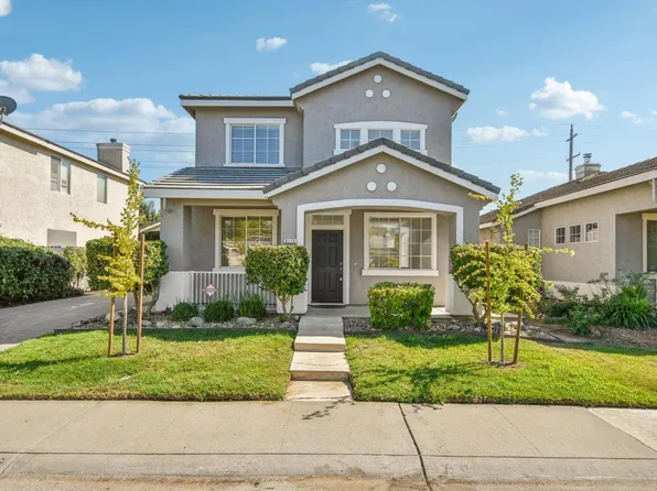3112 W Sondiesa Ct, Elk Grove, CA 95758