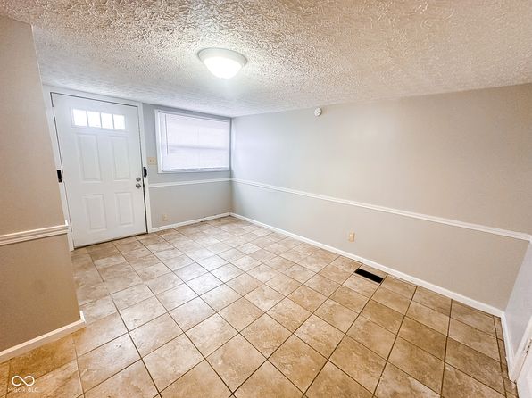 indianapolis-indiana-2100294139 picture