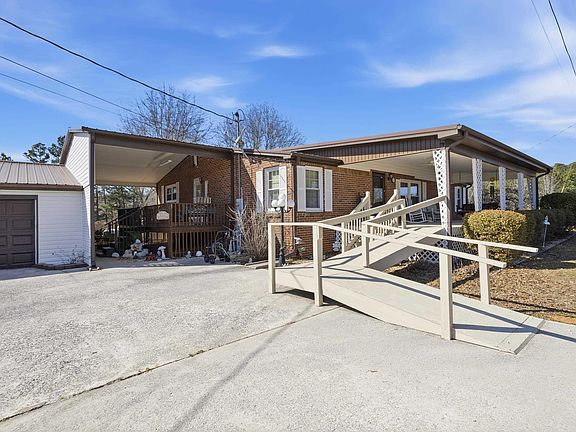 3rd image of 5330 Deans Ferry Rd