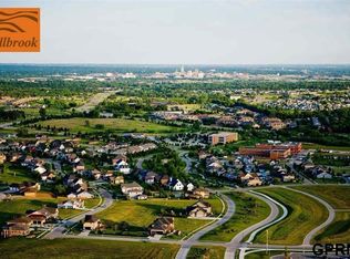 6910 Stonebrook Pkwy, Lincoln, NE 68521