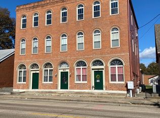 315 W Main St APT 10, Mascoutah, IL
