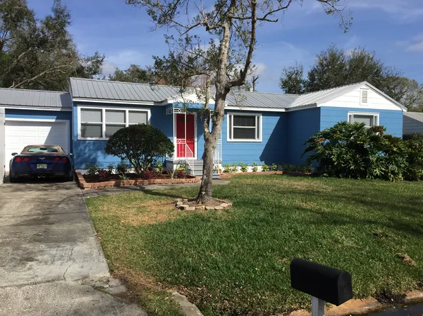 1521 W River Shore Way, Tampa, FL 33603