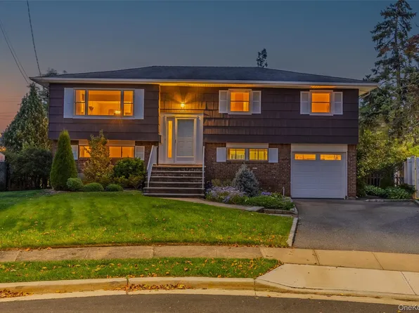 2393 Elk Court, North Bellmore, NY 11710