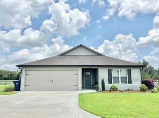 498 Beaver Street Ext, Ray City, GA 31645