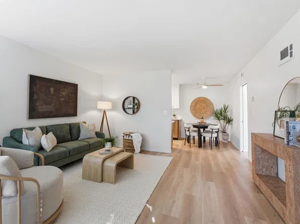 8220 Vincetta Dr Unit 55, La Mesa, CA 91942