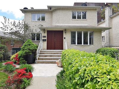 83-14 Abingdon Road, Jamaica, NY, 11415