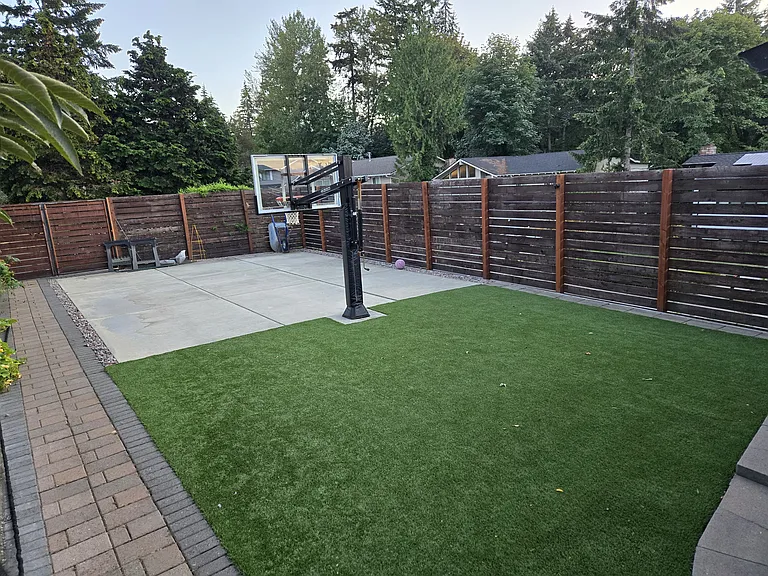 12302 SE 46th Ct — Photo 3
