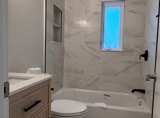 2514 10th St N APT 1, Arlington, VA 22201
