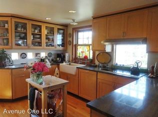 3646 12th Ave W, Seattle, WA 98119