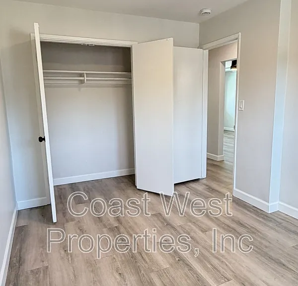 4802 Orchard Ave #6 — Photo 11