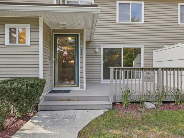 175 Littleton Rd Unit B-6, Chelmsford, MA 01824