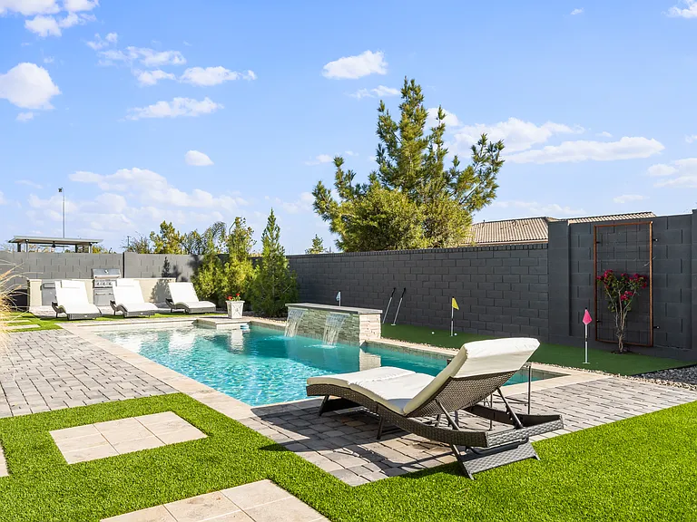 4061 S Emerald Dr — Photo 52