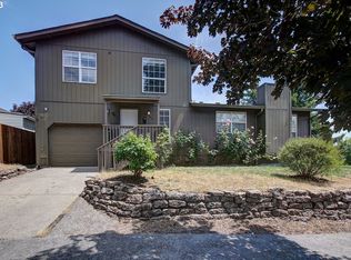 904 E 26th St, Vancouver, WA 98663