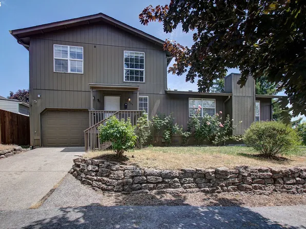 904 E 26th St, Vancouver, WA 98663