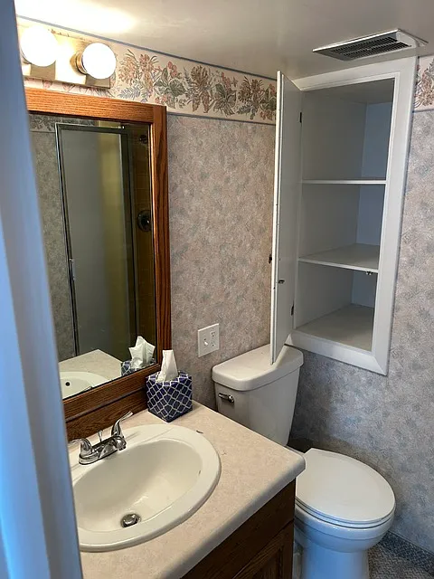 2 bed, 1200 sqft, $1,500 — Photo 1