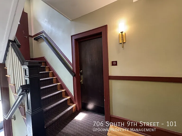 706 S 9th St — Photo 3