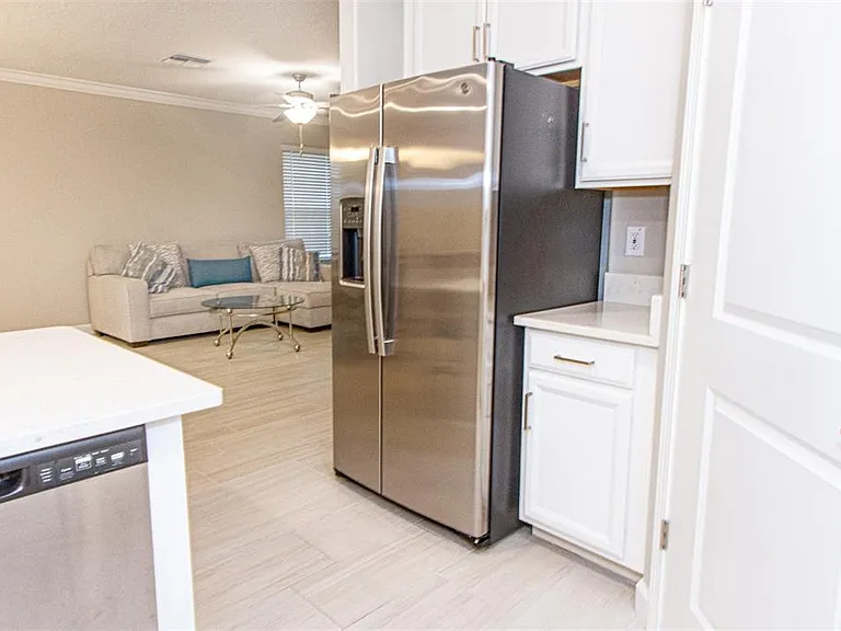 16657 Shell Bay Dr — Photo 18
